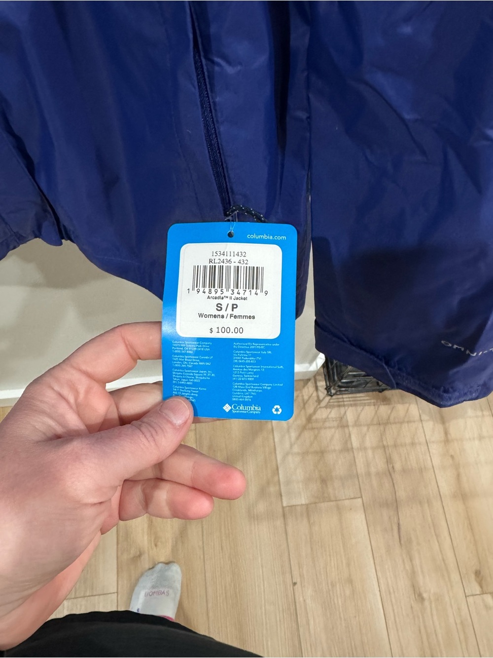 Columbia women’s Royal Blue Hooded Rain Jacket brand new size small - Picture 4 of 4